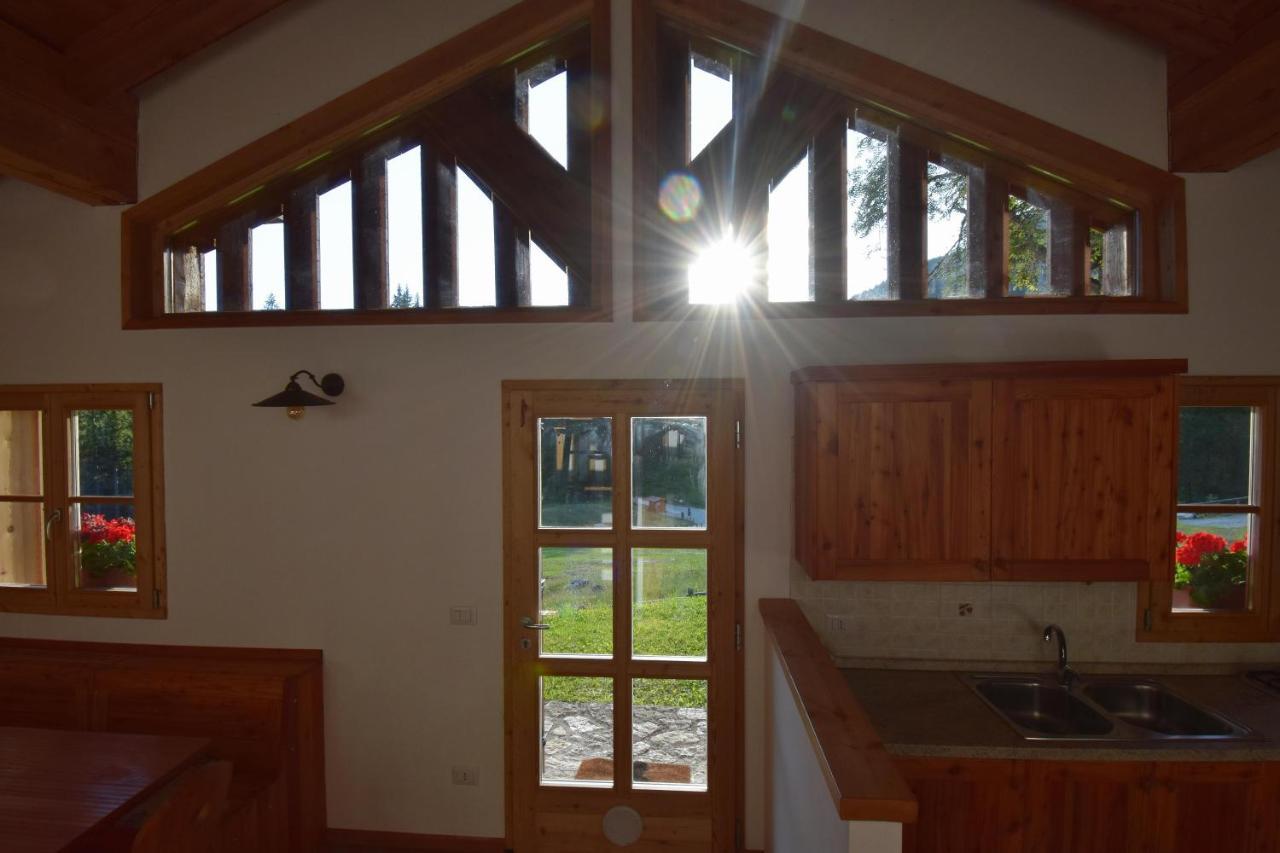 Chalet Brenta Dolomites Madonna Eksteriør billede